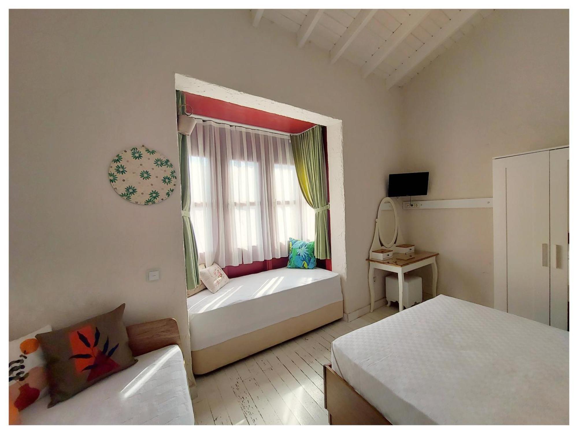 Hotel Perla Rossa 2*